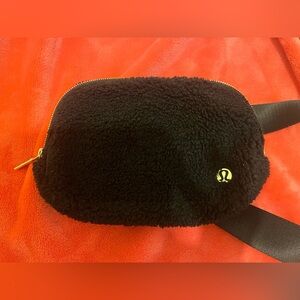 Lululemon Black Sherpa Belt Bag